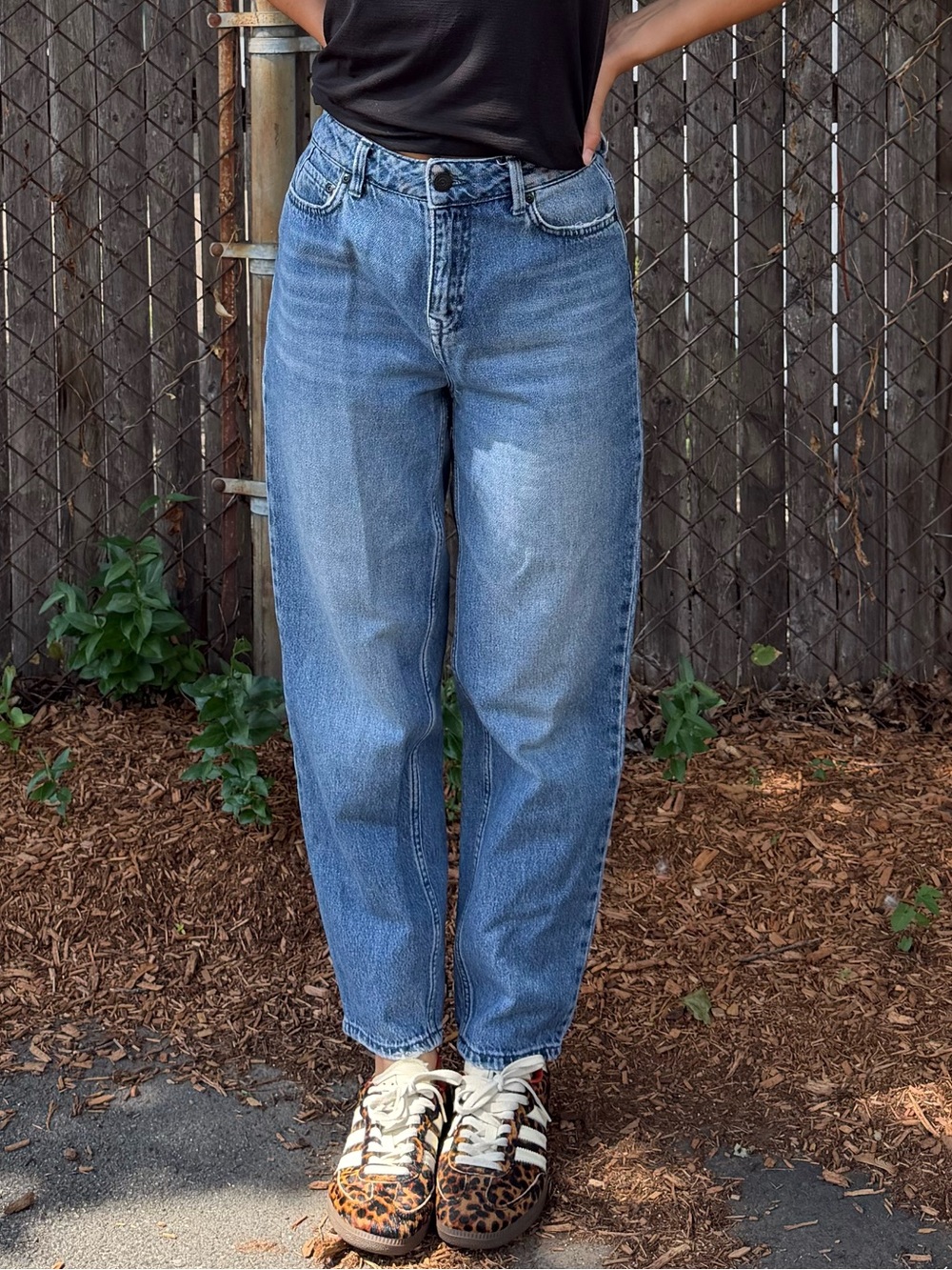 Light Blue Denim Jeans - Classic Straight Fit